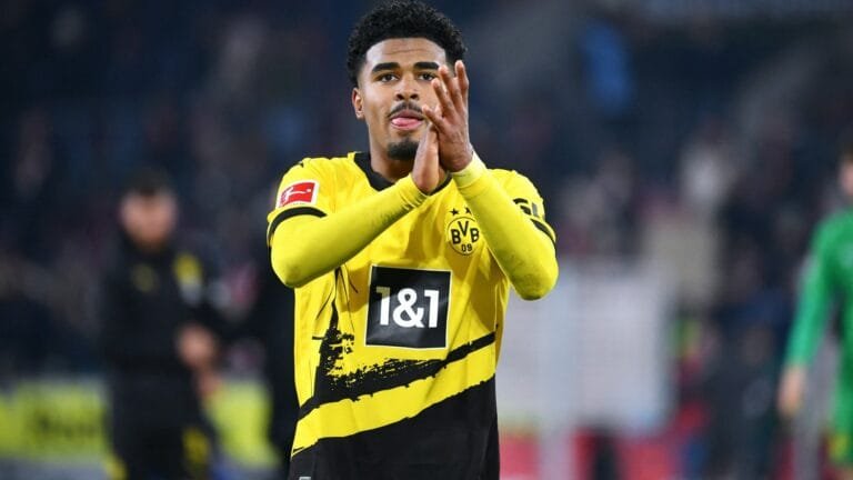 Ian Maatsen's dad takes aim at Chelsea and confirms negotiations for son to stay at Borussia Dortmund
