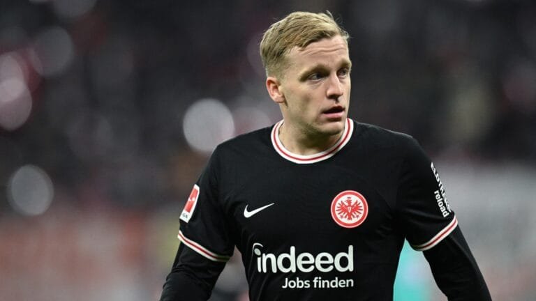 Manchester United make Donny van de Beek transfer decision as move to Premier League rival ruled out