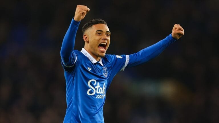 Aston Villa and Everton plot double deal with midfielder and winger set to switch clubs