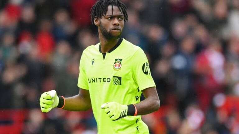 'This is home' - Wrexham confirm deal for former Arsenal goalkeeper with hilarious Rob McElhenney post