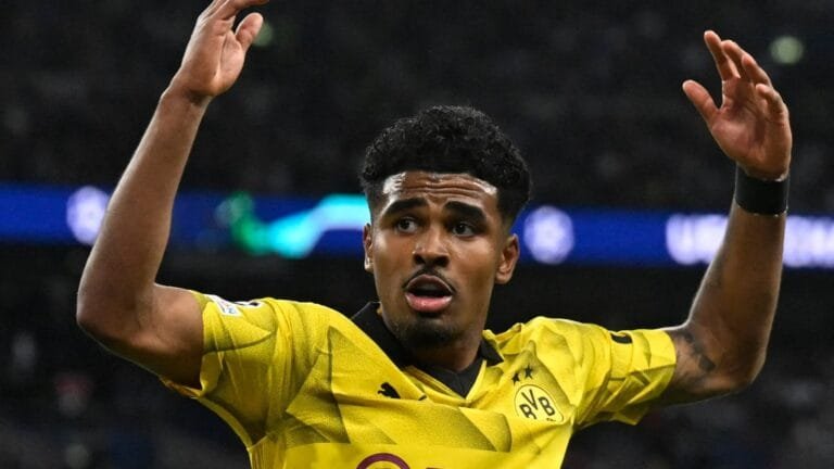 'We'll bite their hand off!' - Aston Villa legend warns Chelsea they will regret selling Ian Maatsen