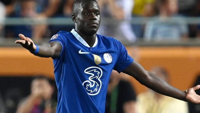 Chelsea 'rip up contract' of forgotten man who played eight league games in four years on £100k-a-week