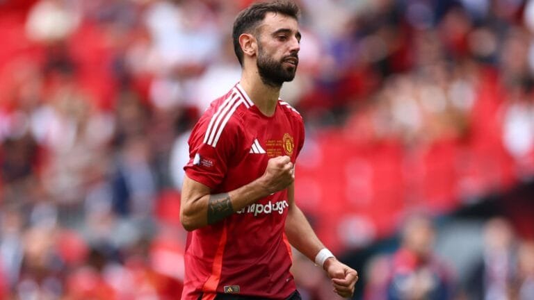 Bruno Fernandes to become one of Manchester United's highest paid players with new contract