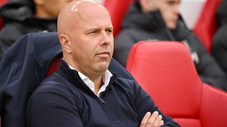 Liverpool man publicly demands transfer after club sign £30m replacement in his position