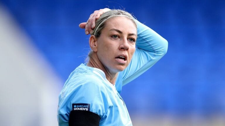 Alanna Kennedy confirms departure from Manchester City