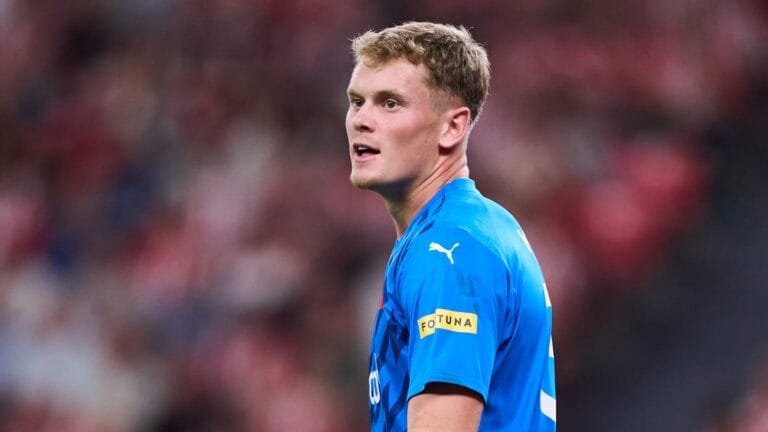 Tottenham 'on the verge' of signing Guglielmo Vicario replacement