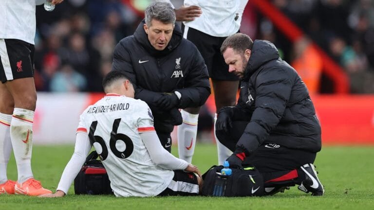 Arne Slot provides concerning Trent Alexander-Arnold injury update