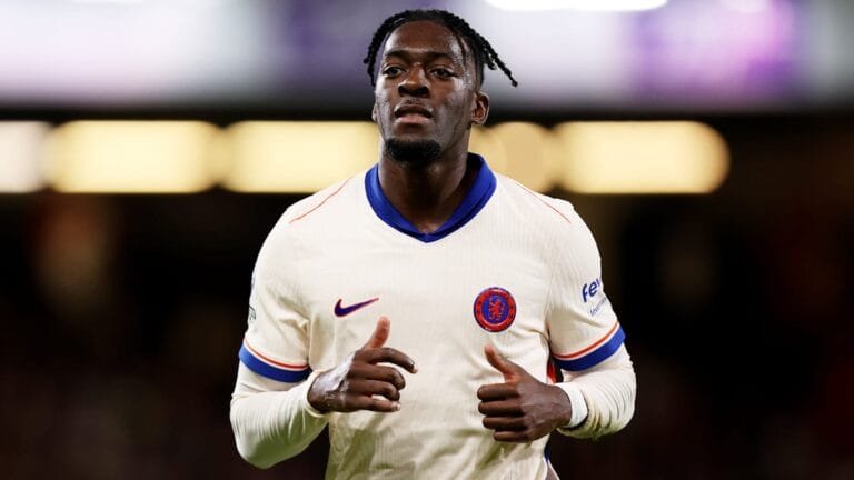 Chelsea, Aston Villa & Tottenham locked in transfer stand-off