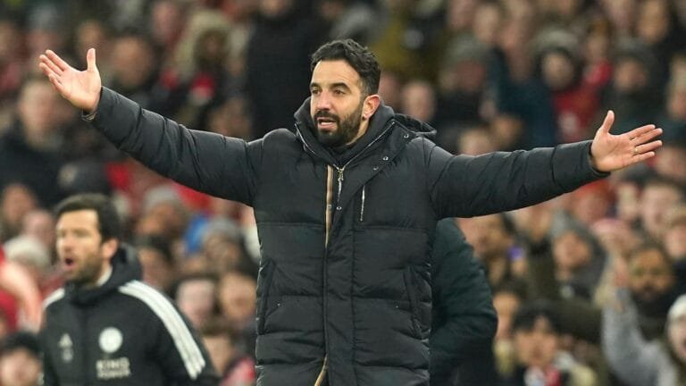 Man Utd are a bigger club with more pressure than Tottenham