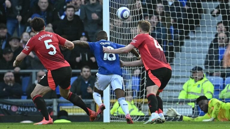 Match report & 3 talking points as VAR denies Toffees late penalty
