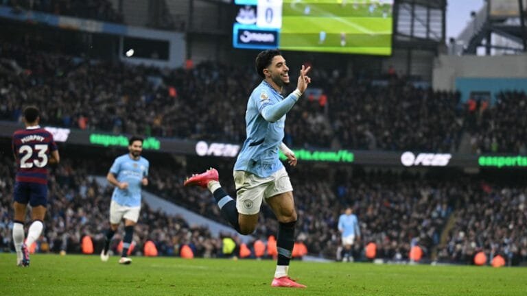 Player ratings as Marmoush hat-trick topples Magpies