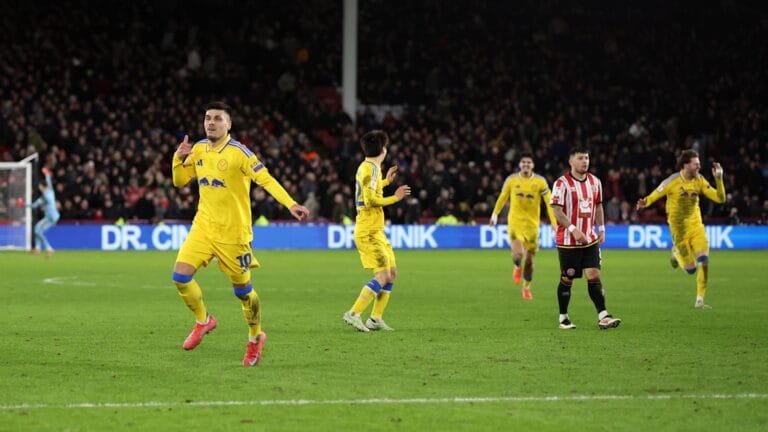 Supercomputer predicts Championship promotion race after Leeds beat Sheffield Utd