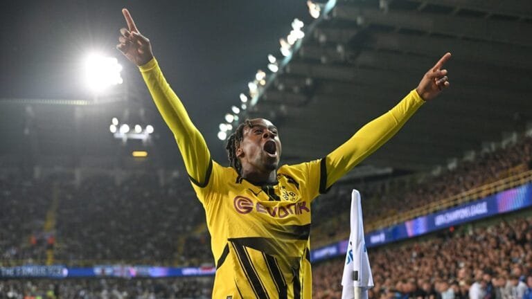 Favourites to sign Arsenal, Chelsea, Liverpool & Man Utd target revealed after asking price slashed