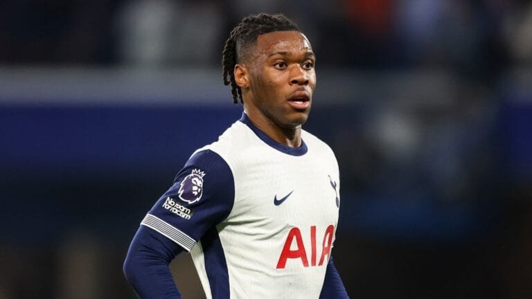 Man City prepare shock move for Tottenham defender