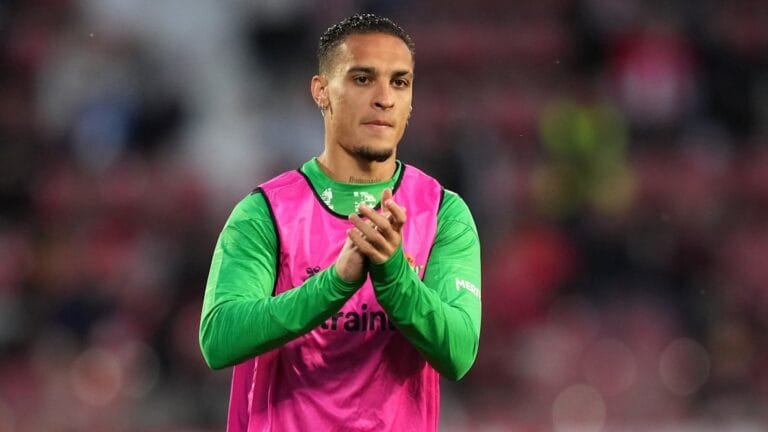 Man Utd learn Real Betis' Antony transfer plan