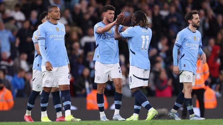 Supercomputer predicts Premier League top 5 after Man City beat Aston Villa