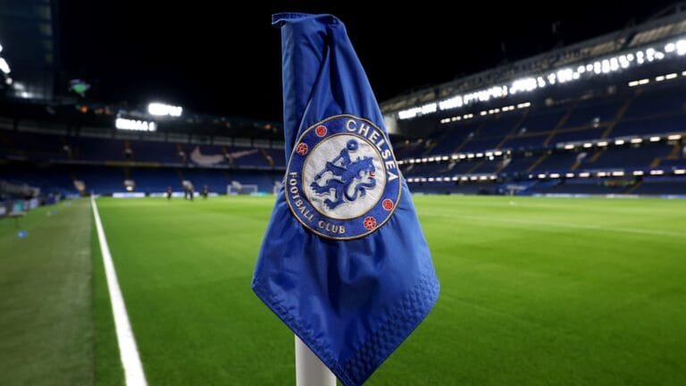Chelsea reject Arsenal bid for highly rated goalkeeper