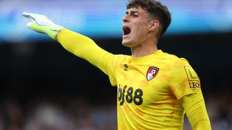 Arsenal to sign most expensive goalkeeper in history for £5million