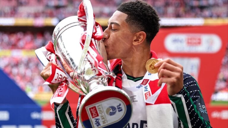 Borussia Dortmund to pay more for Jobe Bellingham than brother Jude as agreement is reached