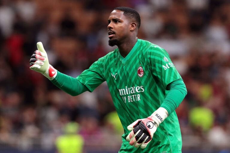 Chelsea told to reignite interest for top target after deal collapsed on deadline day