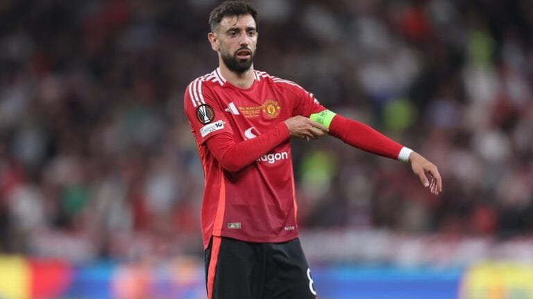 'Hasn't seen the league' - Ivan Toney responds to Bruno Fernandes question after Man United star rejects Saudi move