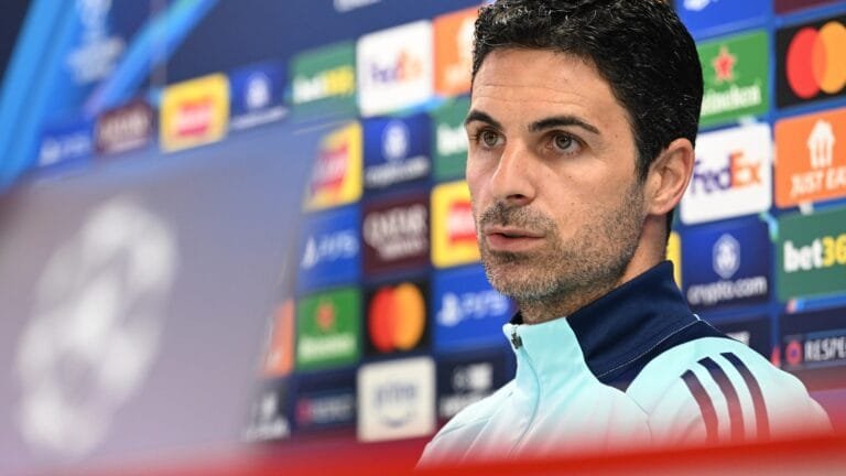 Arsenal officially open talks with Chelsea over shock of the transfer window so far