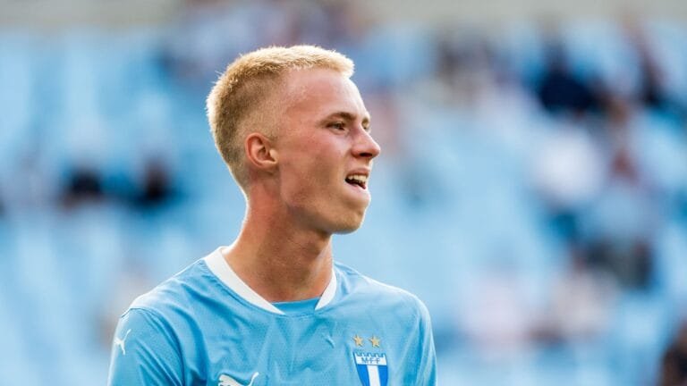 Championship side scouting ex-Chelsea and Barcelona star's son for promotion push