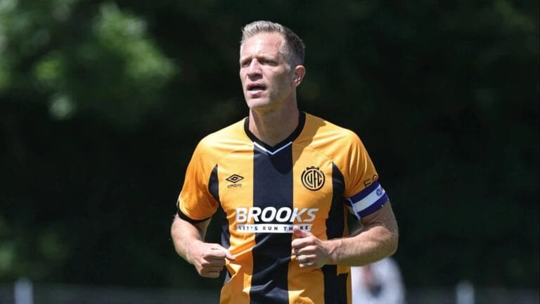 EFL's oldest captain who co-owns barber shops had a unique way to influence Michael Olise