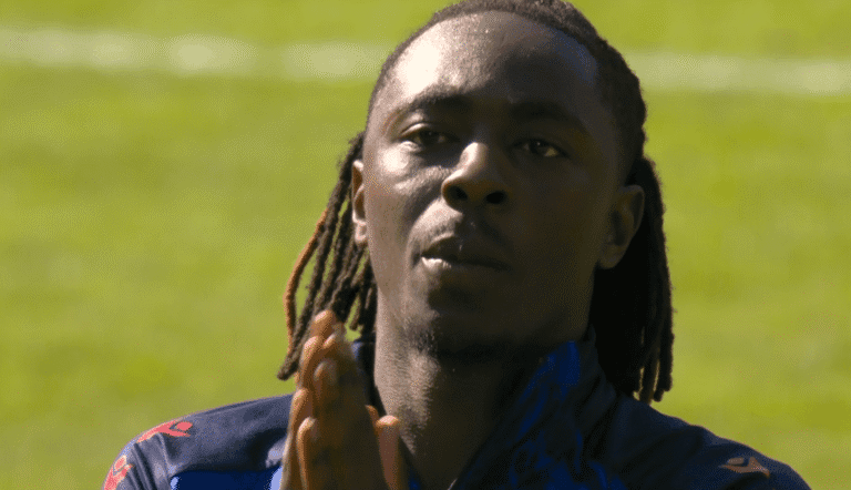 Eberechi Eze appears to say goodbye to Crystal Palace fans as he closes in on Tottenham switch