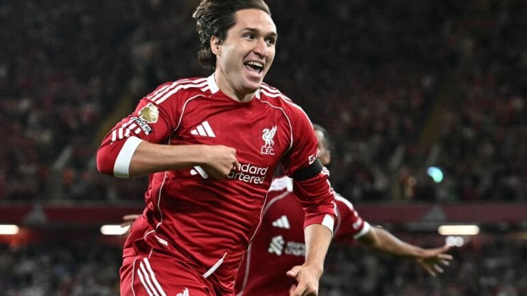 Luis Diaz exit sees Liverpool star decide he wants to stay at Anfield this summer