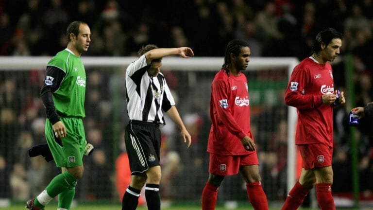 Premier League boss hinted at huge transfer after UEFA Super Cup and re-signed club legend