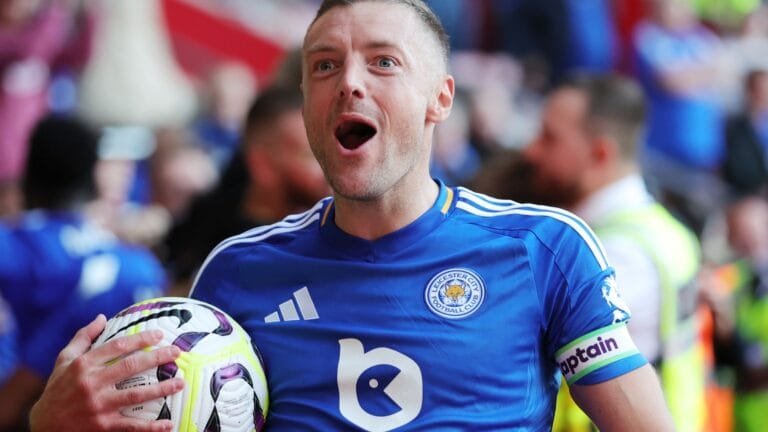 Premier League club urged to sign Jamie Vardy amid Celtic free transfer links