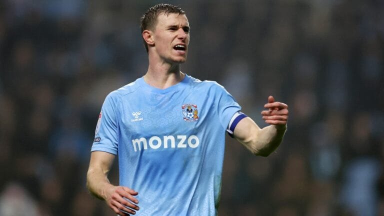 Wrexham agree deal to sign Championship rival's captain before deadline day