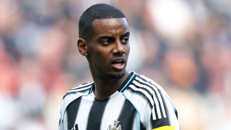 I wanted to rip up Barcelona contract after just two months... but I'd never go on strike like Alexander Isak