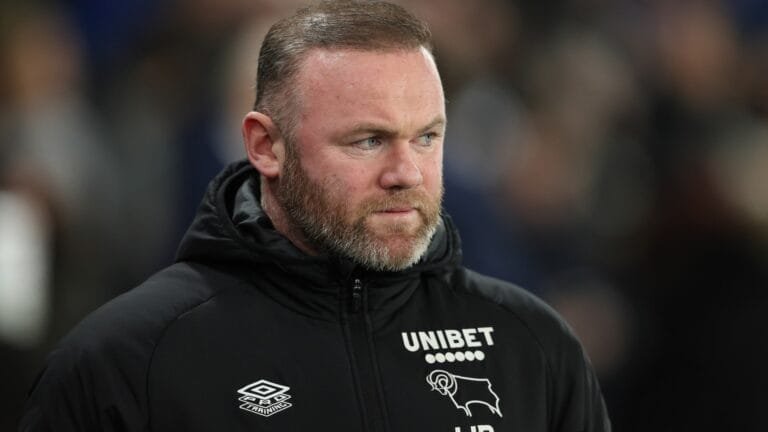 'What am I doing?' - Wayne Rooney recalls unusual transfer tactic he used in EFL