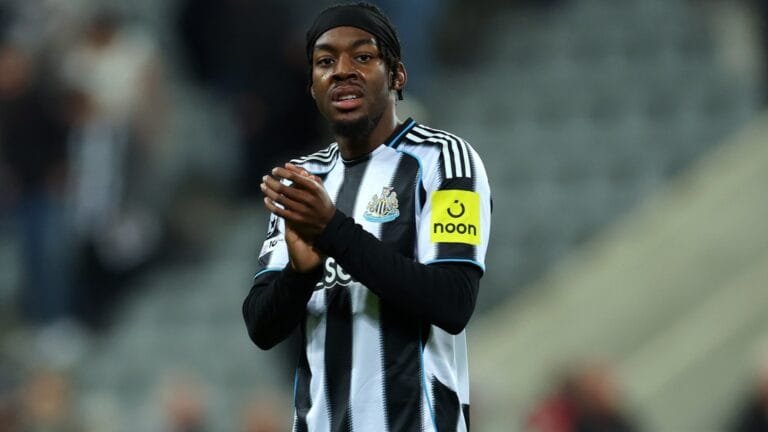 'Found out' - Newcastle pile misery on Jose Mourinho but treatment of £55million star is 'really worrying'