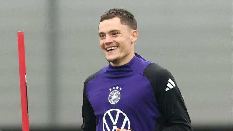 Jurgen Klopp leaps to Florian Wirtz's defence amid Liverpool struggles