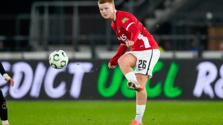 'Dutch Pedri' makes feelings on record transfer clear as two Premier League clubs rival Real Madrid