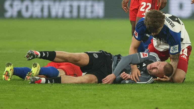 'Hero' - Tottenham's future captain lauded for 'life-saving actions' after horror incident