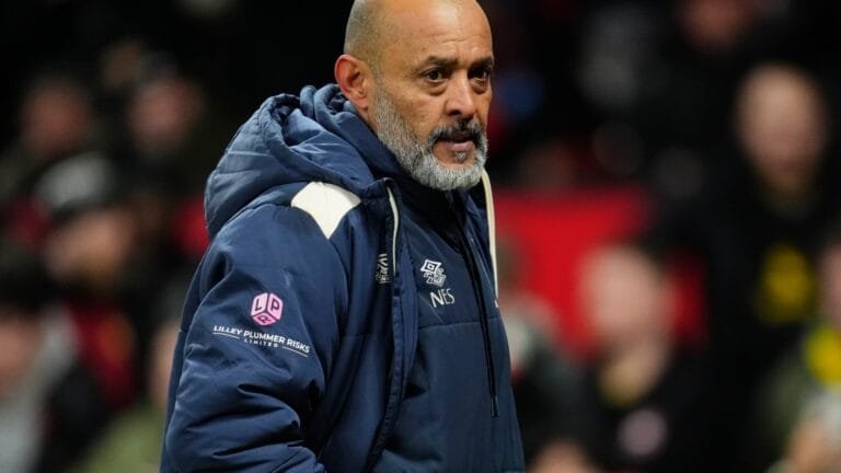 West Ham agree deal that may start domino effect but told they still need transfer overhaul to avoid relegation