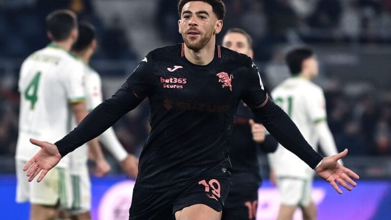 Che Adams in line for Premier League return 18 months after Southampton exit