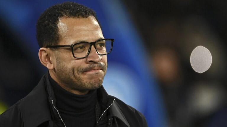 Liam Rosenior eyes Chelsea reunion with ex-Premier League defender now starring in new role