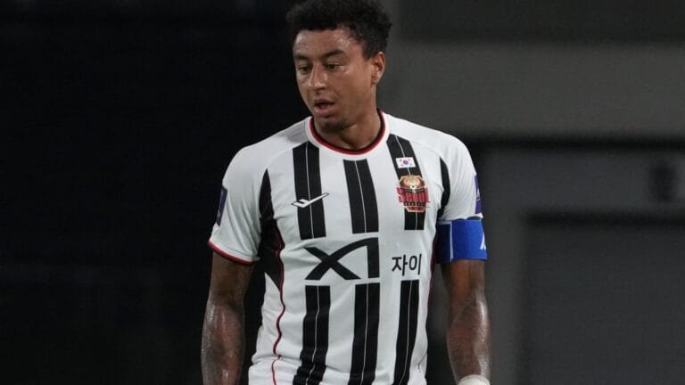 'Hard slog' - Jesse Lingard warned over shock transfer to little-known side